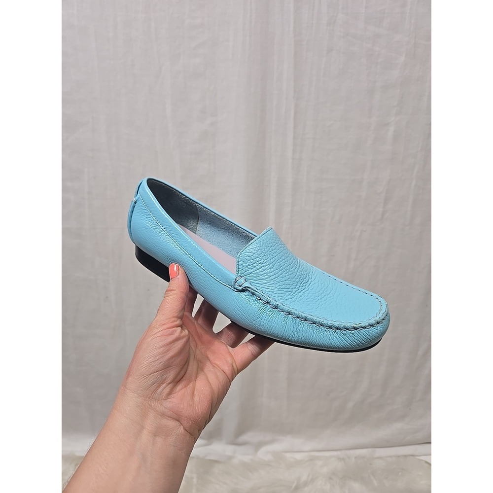 Talbots Pebbled Leather Loafer Shoes Women's 6.5N‎ Blue Slip On Moccasins Style
